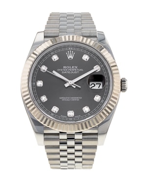 Browse our selection of automatic watches from prestigious brands such as Blancpain, Bell & Ross, Breitling and Rolex.